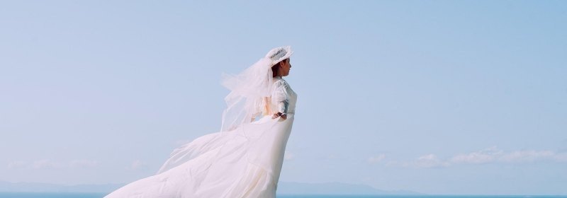 婚纱写真的文案：一人独特句，简短优雅表达，适合各种场合的短句汇编。