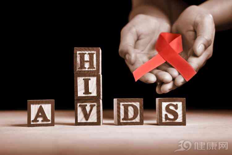 员工hiv阳性可以辞退：员工患滋病是否合法解雇探讨