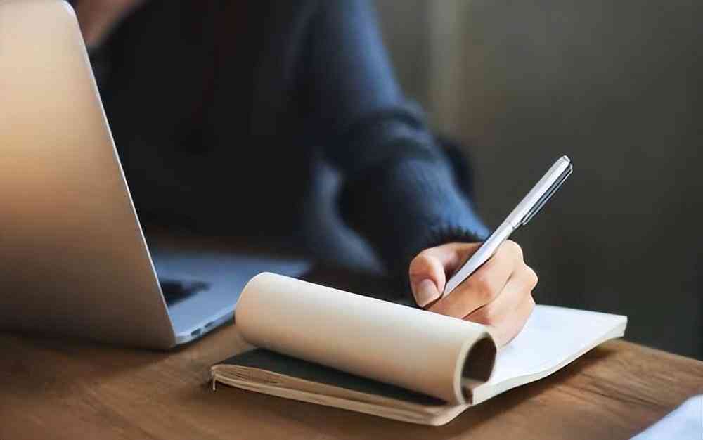 AI智能人工智能文案：写作技巧、素材搜集与软文制作全攻略