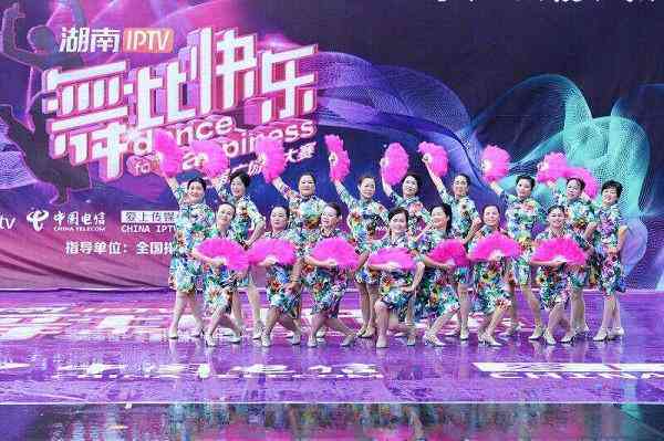 智能游戏辅助工具：从设计到发布的一站式制作解决方案