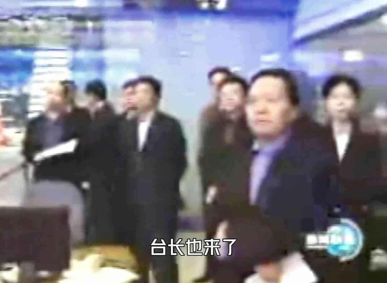 AI稿件写作助手全解析：如何找到、使用及选择在线写作辅助工具