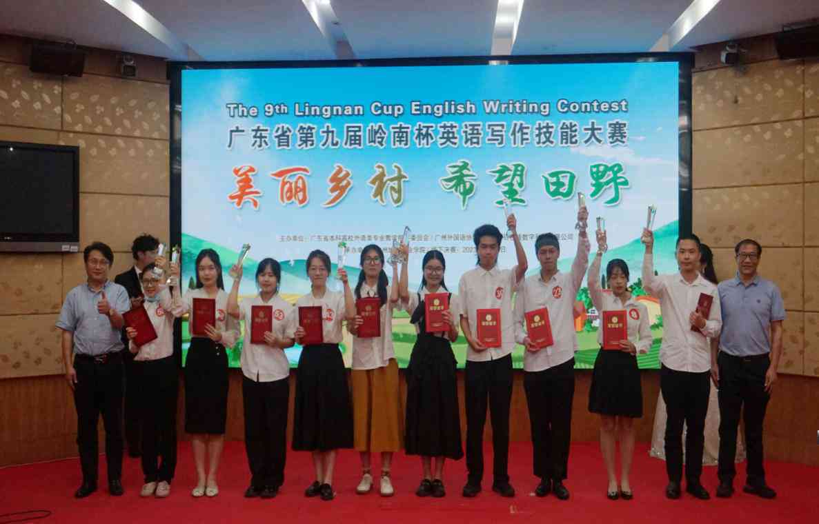 全功能手机AI智能问答与写作助手：一站式解决提问、创作与文本编辑需求