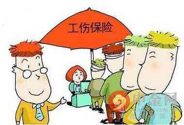 什么保险包括工伤：涵工伤赔偿及报销范围详解
