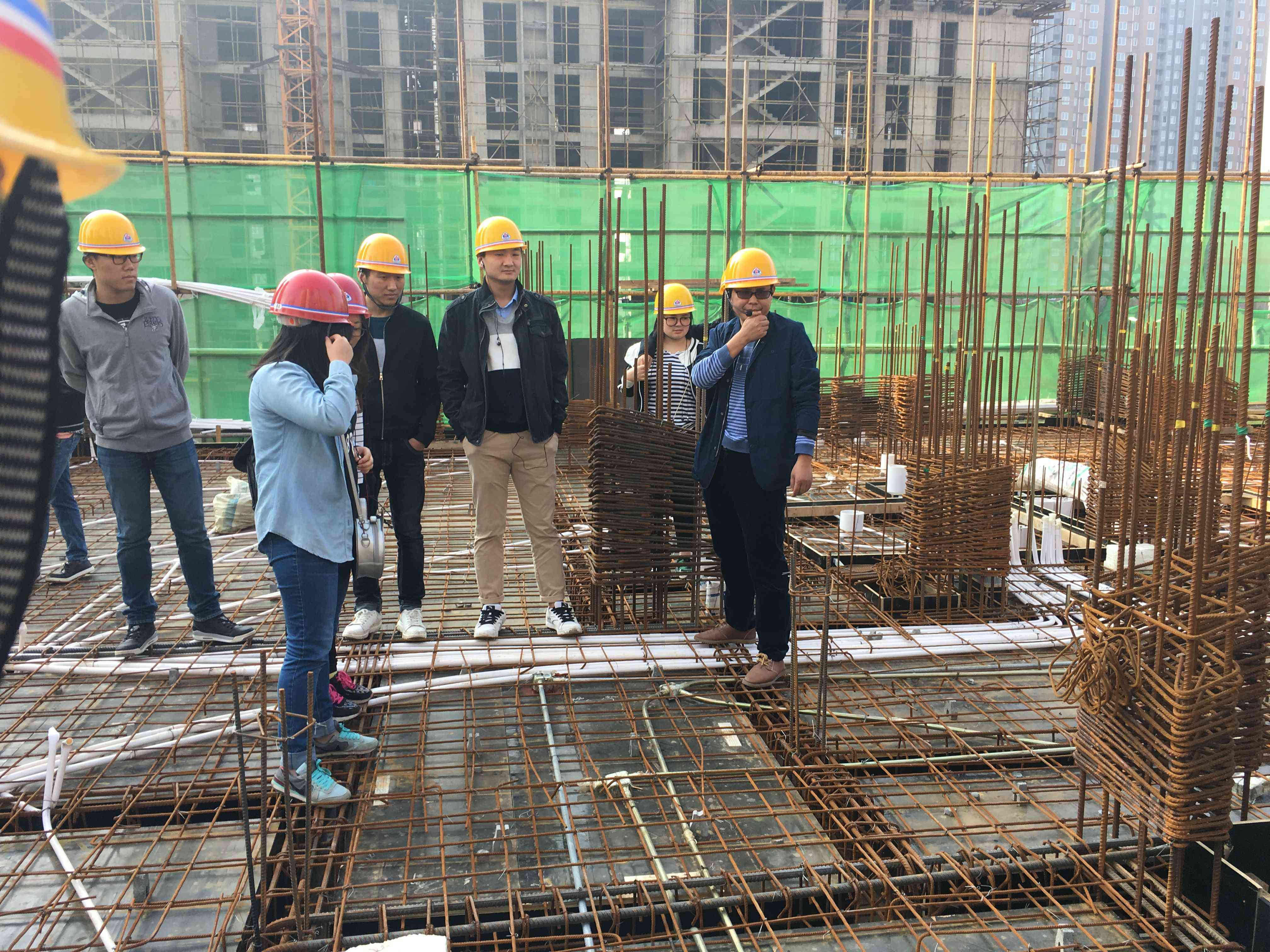 工伤认定常见误区：全面解析哪些情况不属于工伤