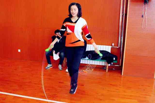 小学阶体育教育中跳绳活动促进身心健的效果研究