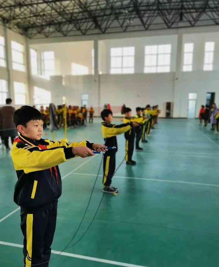小学阶体育教育中跳绳活动促进身心健的效果研究