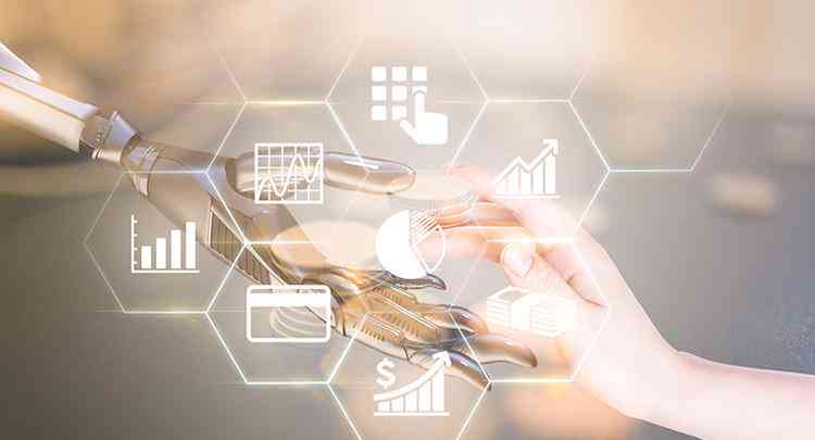 全方位掌握AI技能：内容创作者如何高效学与实践人工智能课程
