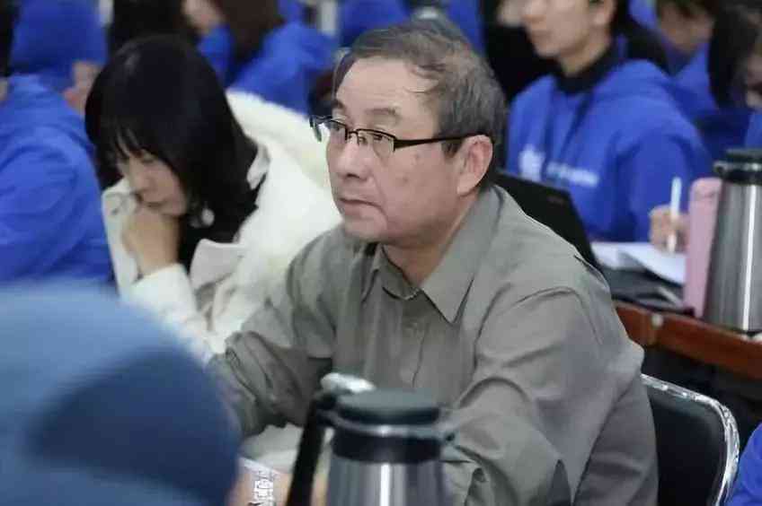 AI实验内容与步骤：撰写方法、详细列表及关联要素解析