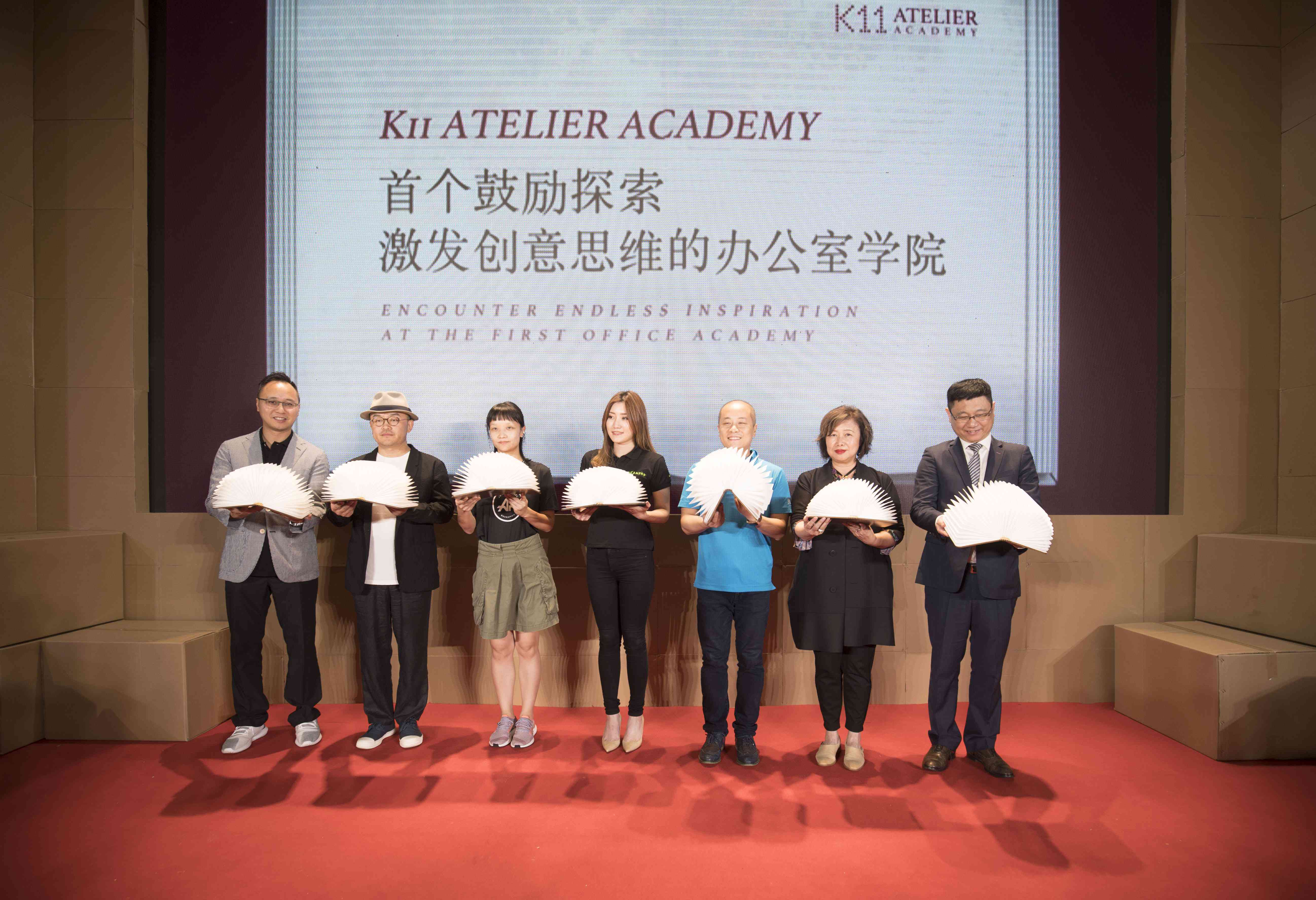 全球优秀创作平台精选：探索国际艺术与创意网站