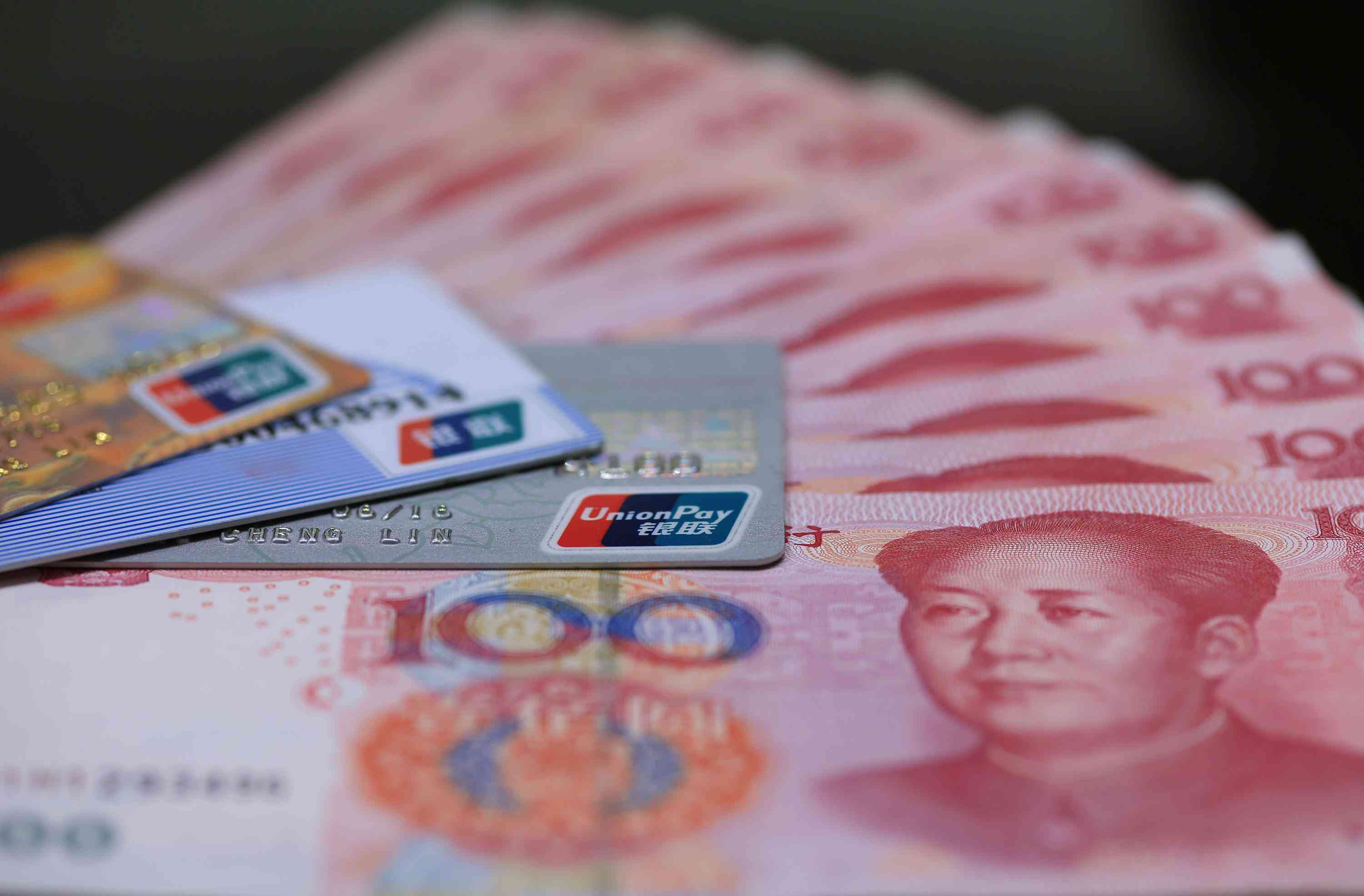 在哪一块认定工伤赔偿更高及工伤认定标准和赔偿金查找部门