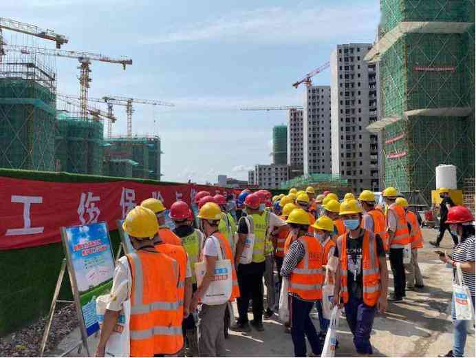 工伤赔偿：工地上发生意外如何向人力资源和社会保障部门求助