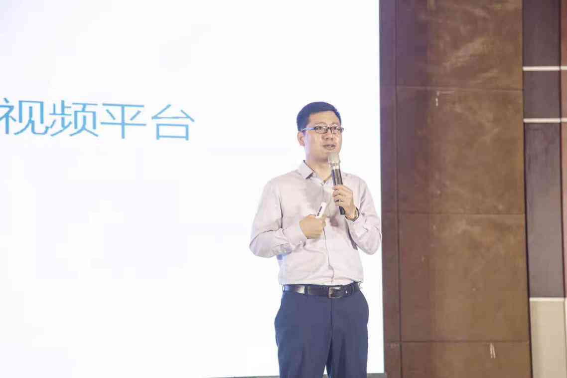 创新突破：巨量创意矩阵下的灵感漩涡