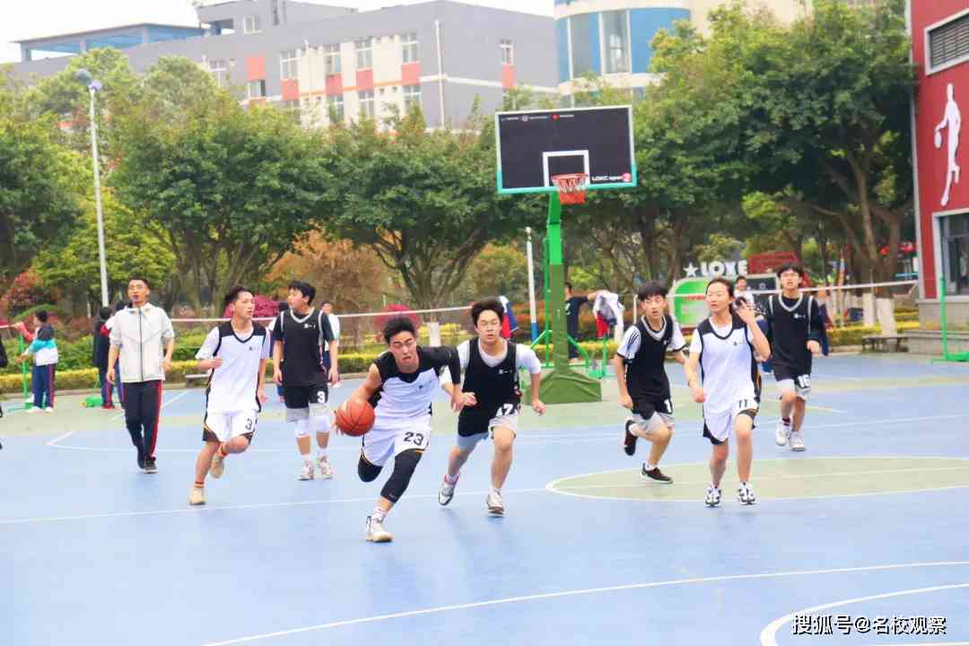 学生校园篮球活动受伤，学校是否承担赔偿责任