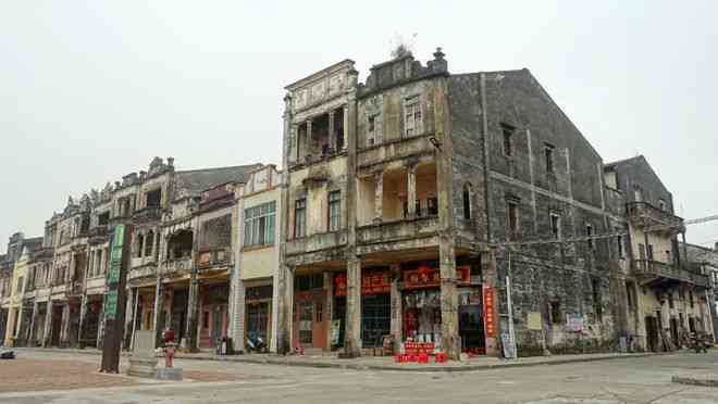 狂飙在哪拍摄：江门骑楼与京海城市取景地点揭秘