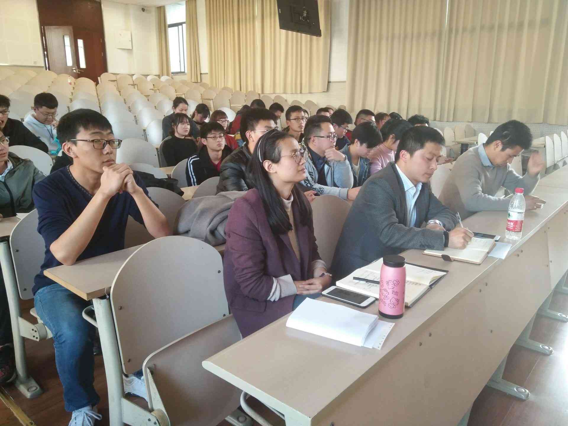 电脑版ai写作助手怎么安装到桌面及解决安装问题与获取安装包方法