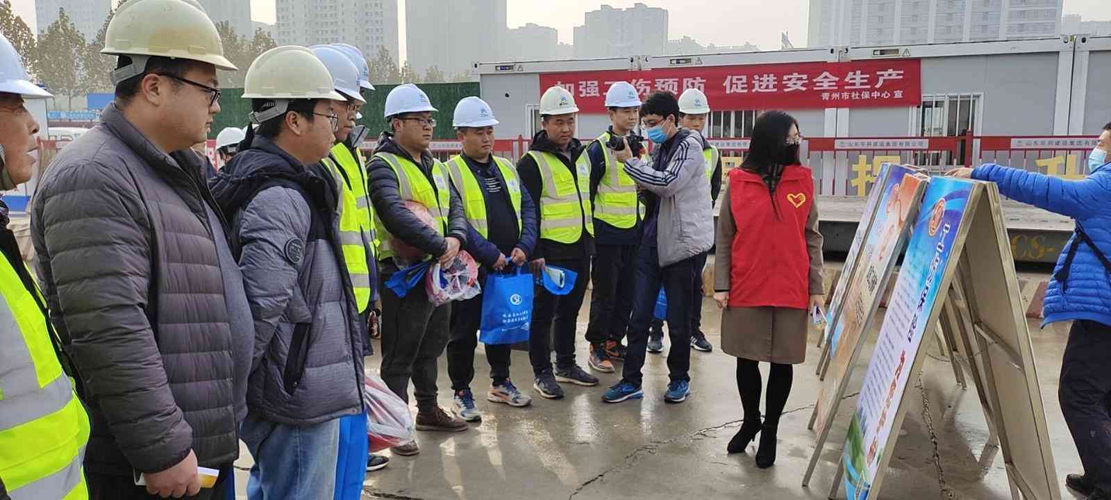 城镇居民工伤保险制度优化与权益保障解析