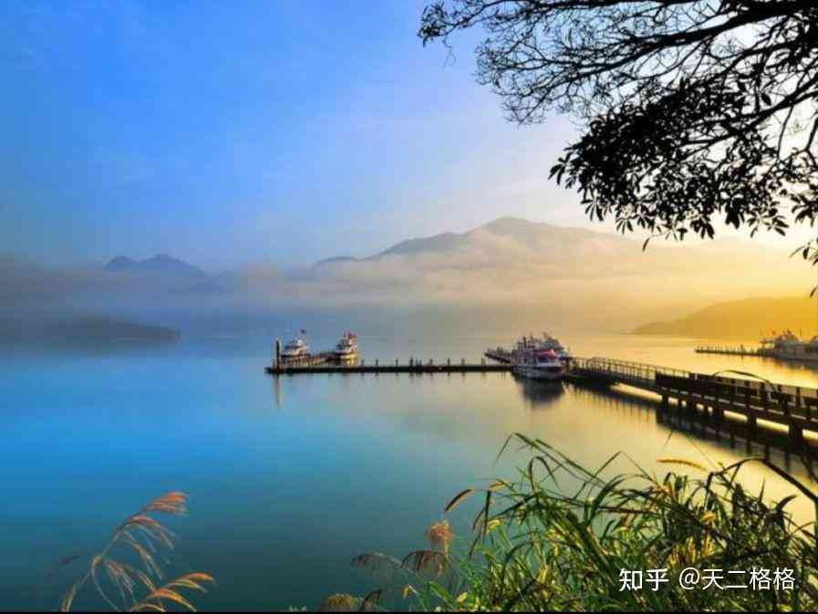 人人都是ai艺术家文案风景湖旁边