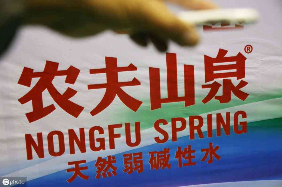 AI智能生成多样化文案，全面覆用户搜索需求与解决方案