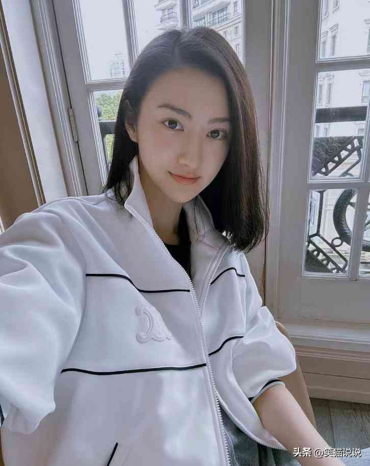 全方位解析：白云文案创作指南与热门话题一句说透