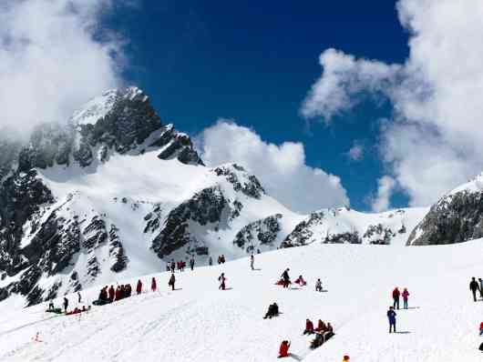 AI如何绘制与模拟雪山景观：全方位技巧与指南