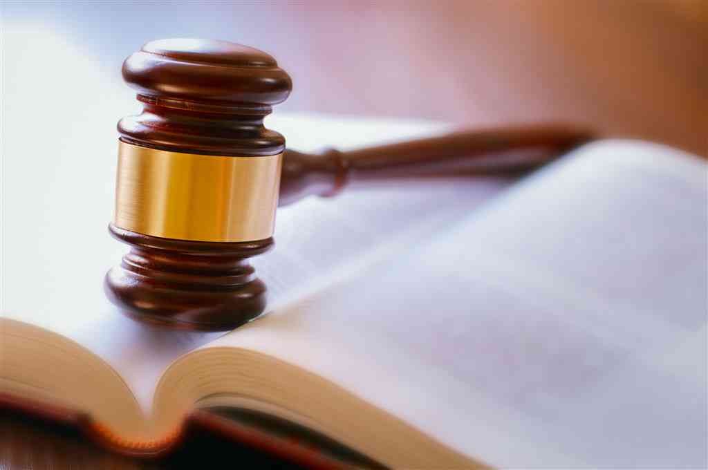 多处挫伤是否构成轻伤：法律标准与判定依据解析