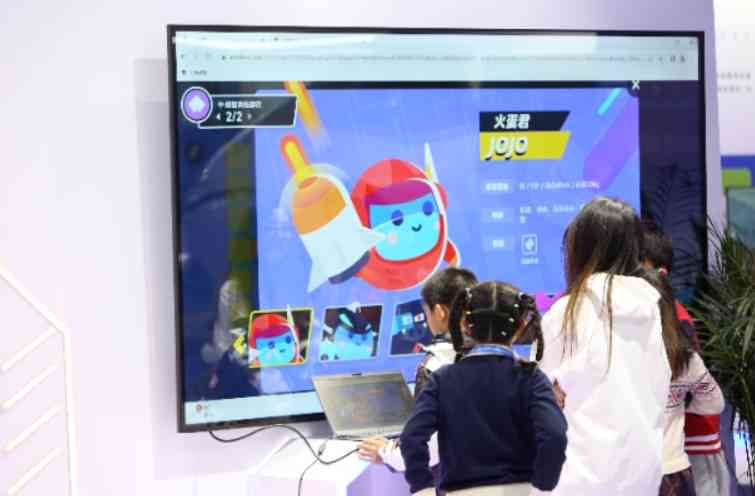 小马智能陪练，专业提升技能——沉浸式广告体验