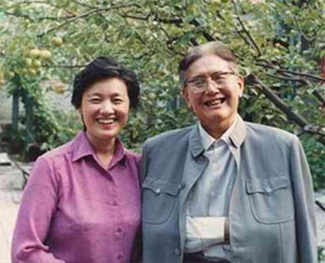 AI智能论文助手：一键高效生成学术论文