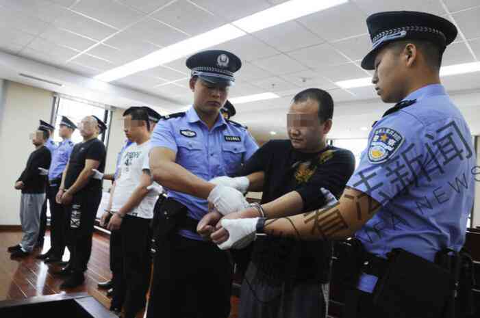 财物破坏行为之深度解析：多次故意毁损财物背后的动机与影响