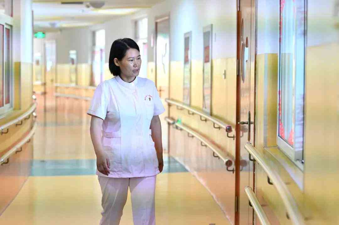 上夜班导致心脏病算工伤吗：赔偿标准及对病情影响解析