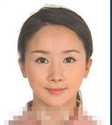 阳光男生证件照标准表情展示