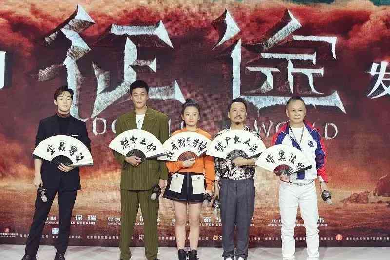 阿里妈妈智能AI文案在哪里可以用到：手机应用与使用方法及文案生成介绍