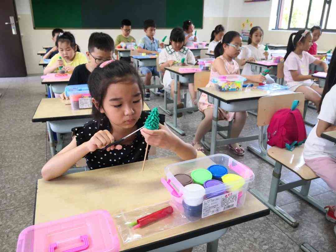 学生暑假工受劳动法保护吗：暑假工法律适用与劳动关系认定