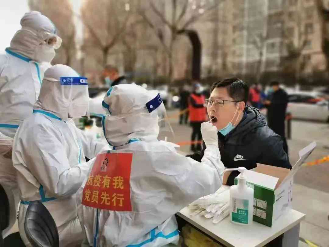 '封闭道路突发交通事故情况报道'