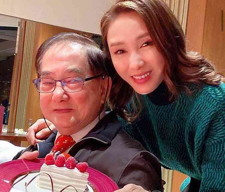 口罩自拍趣味话题：如何拍出个性明、防护兼备的自拍照