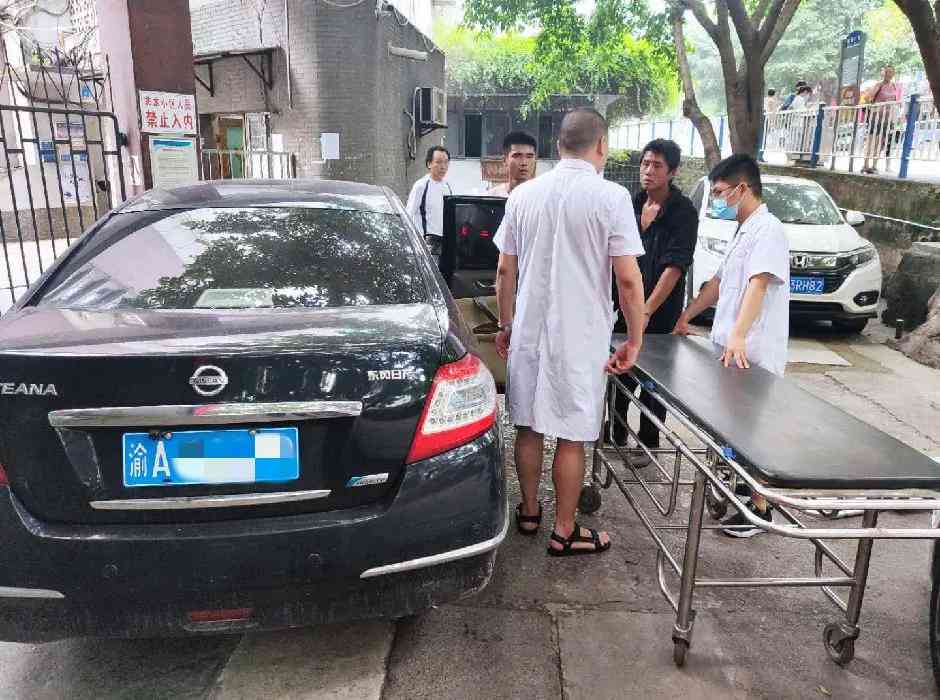 工人自己受伤需要承担责任吗：工人受伤责任及承担比例合法性探讨