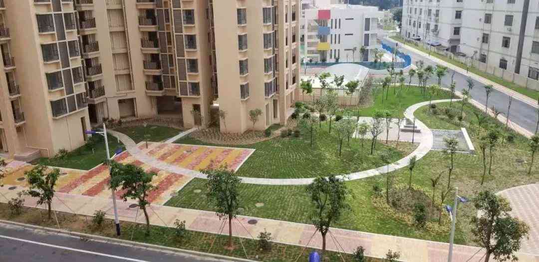 '工伤认定时限与赔偿标准详析：工伤赔偿具体几天内完成认定'