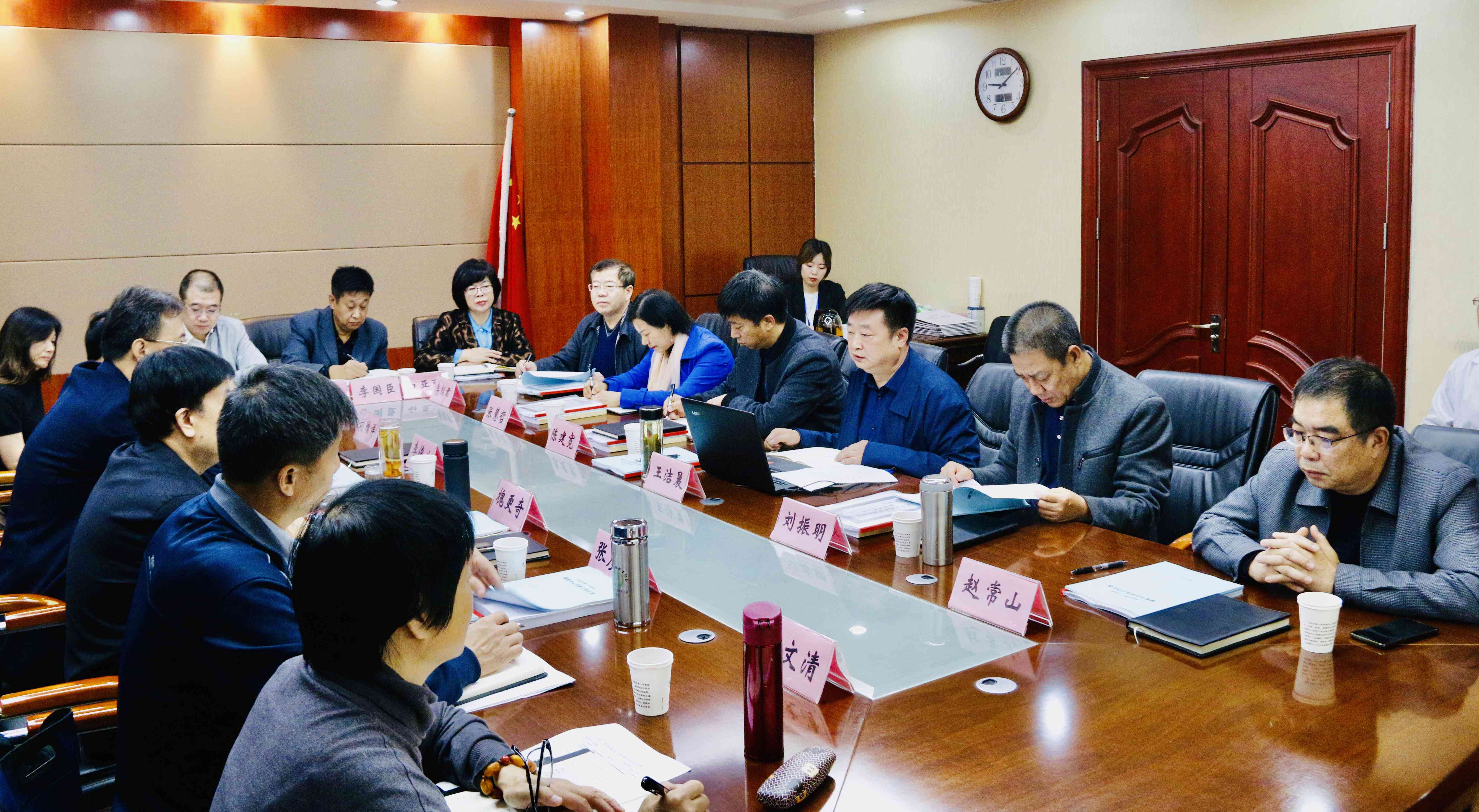 工伤医疗期：详解其含义与相关政策解读