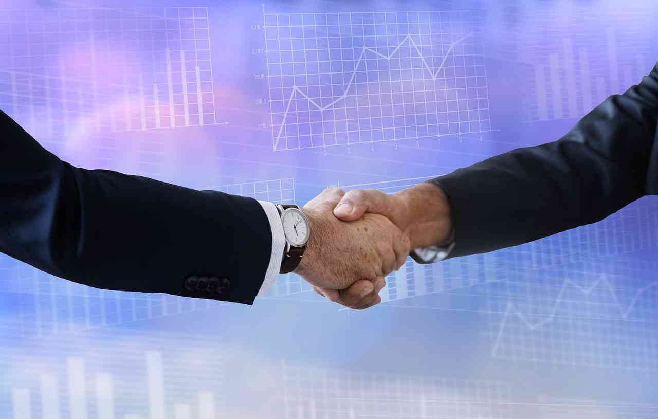 工伤多久以后就不能要求企业赔偿了：工伤索赔与起诉时效说明