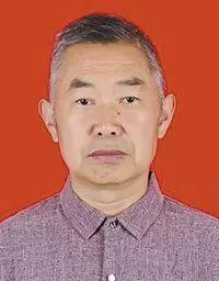工作时间生病算工伤吗及赔偿标准与工资待遇问题