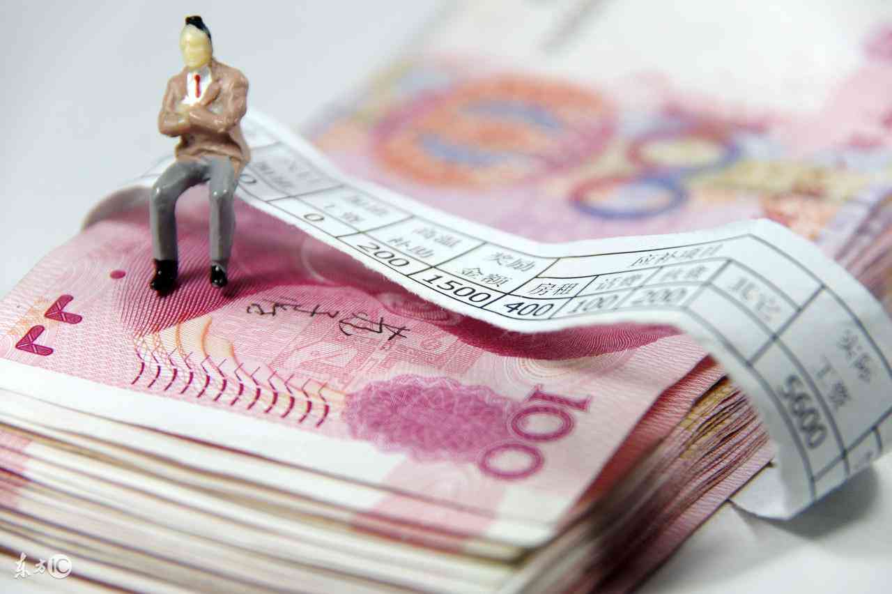 工作期间生病：工伤认定标准与赔偿流程详解
