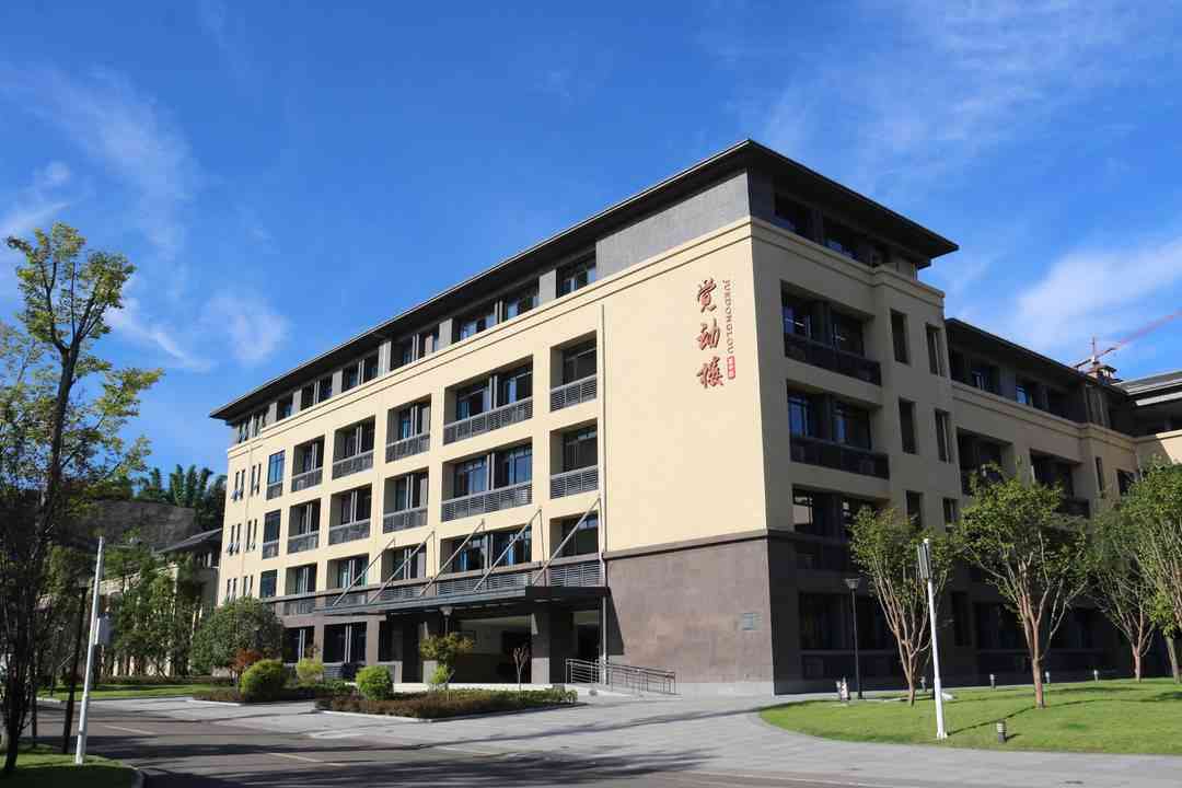 企业信息化项目立项报告：全面解析立项流程、关键要素与实策略