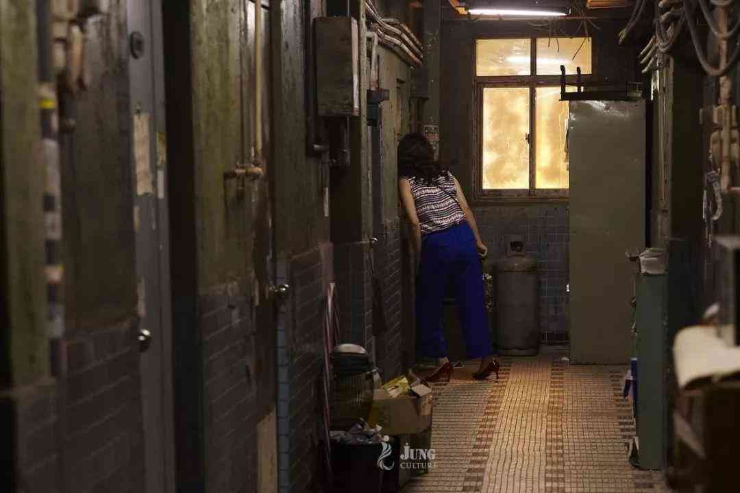 建材制作：案件第三人资格、考研情况、套餐模式设计及制作要点解析