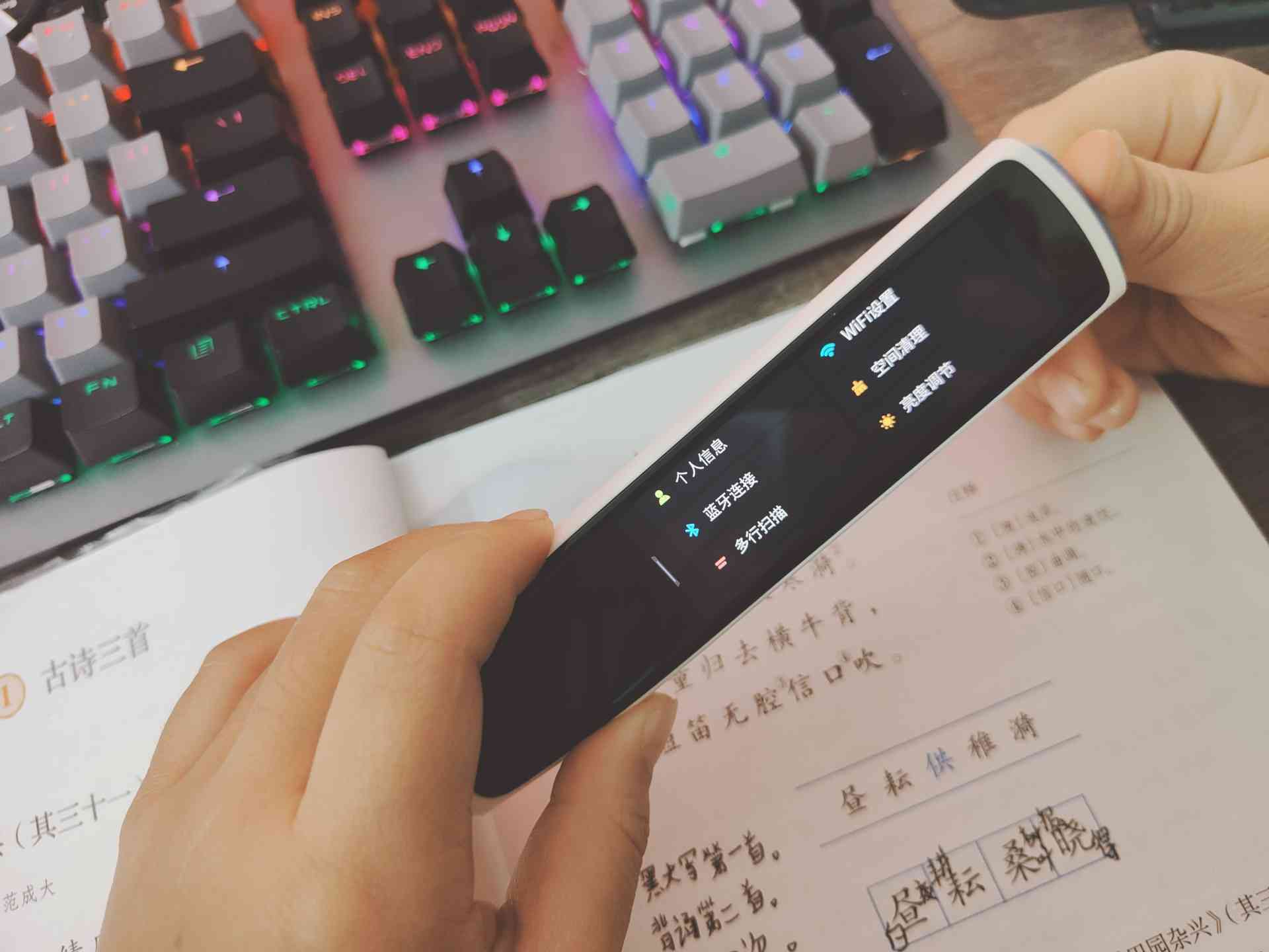 AI辅助撰写年总结报告：全方位攻略与实用技巧解析