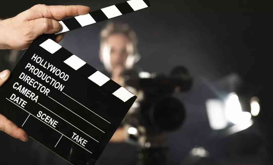影视解说写文案方法：全面技巧与写作要领解析