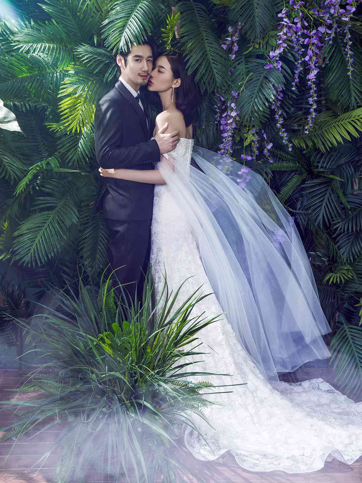 '量身定制：浪漫婚纱照片拍摄与艺术加工'