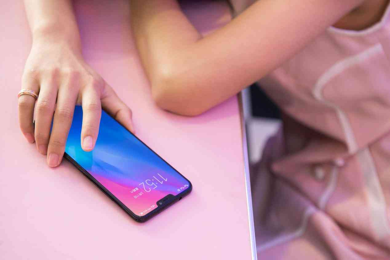 'AI辅助下的文章精简与写作技巧：高效缩写指南'
