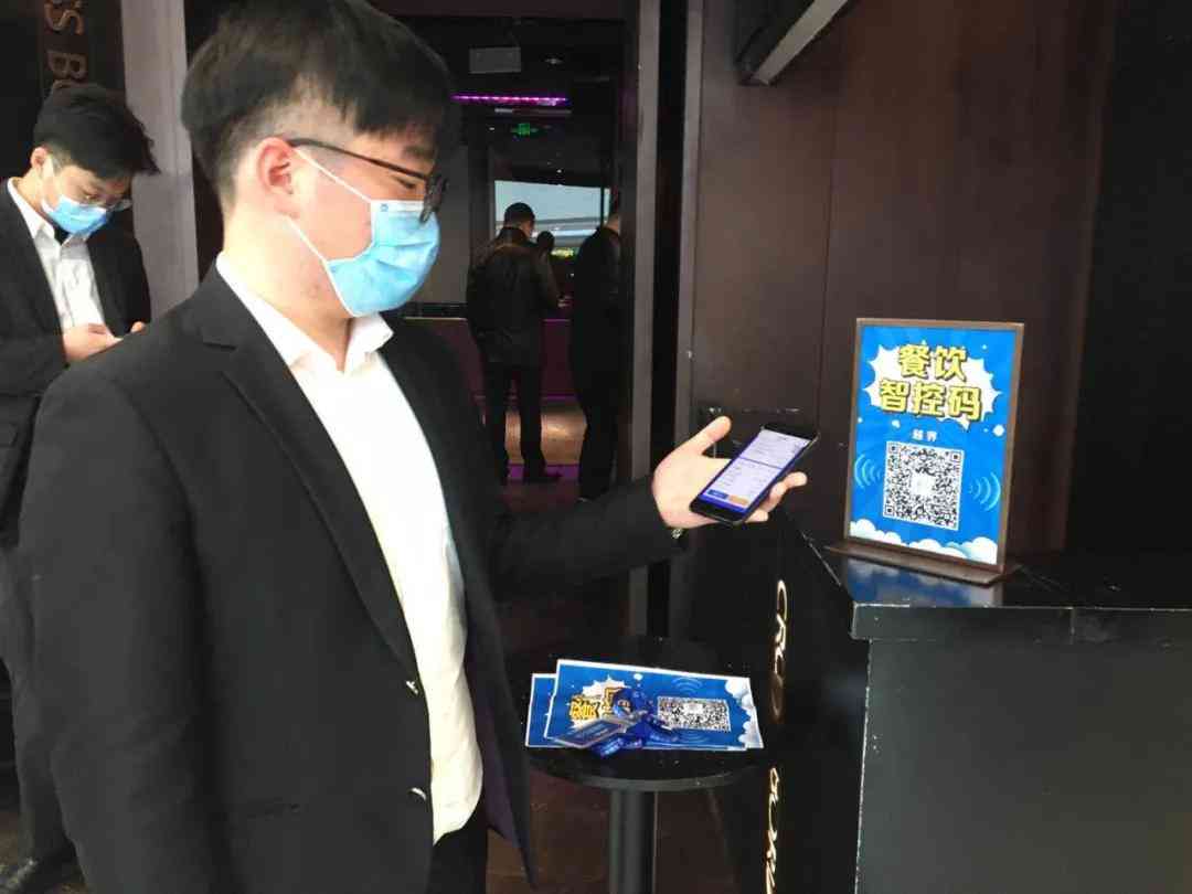 《AI赋能美食宴：热姐烧烤火锅店智能文案创意攻略》