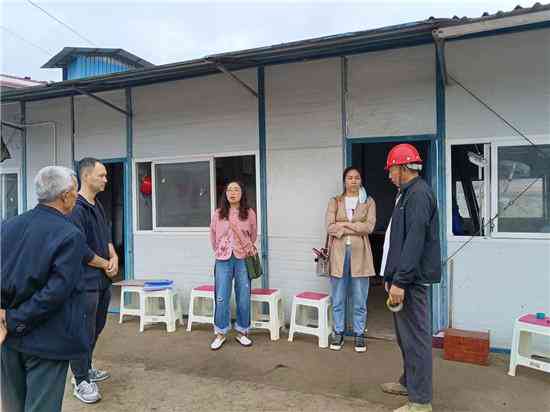 建筑工地工伤认定标准与处理流程详解：如何确保工人权益