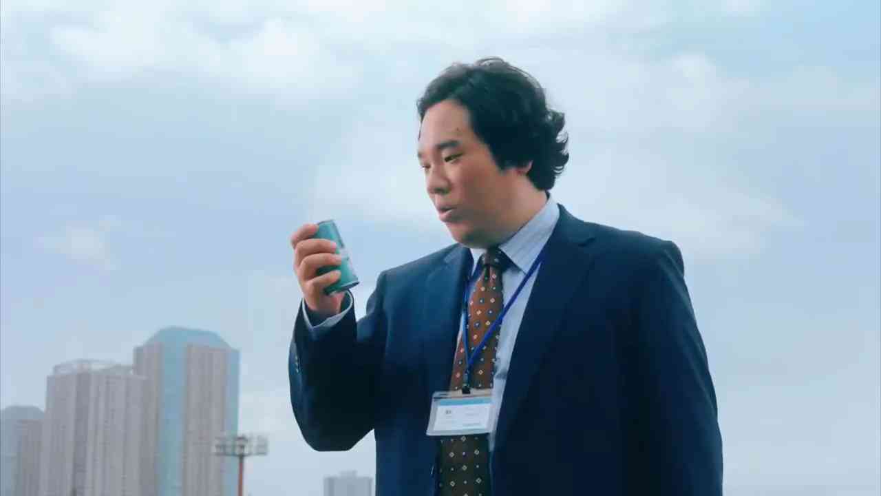 ai分析影片写文案的软件叫什么：详解不同软件功能与区别