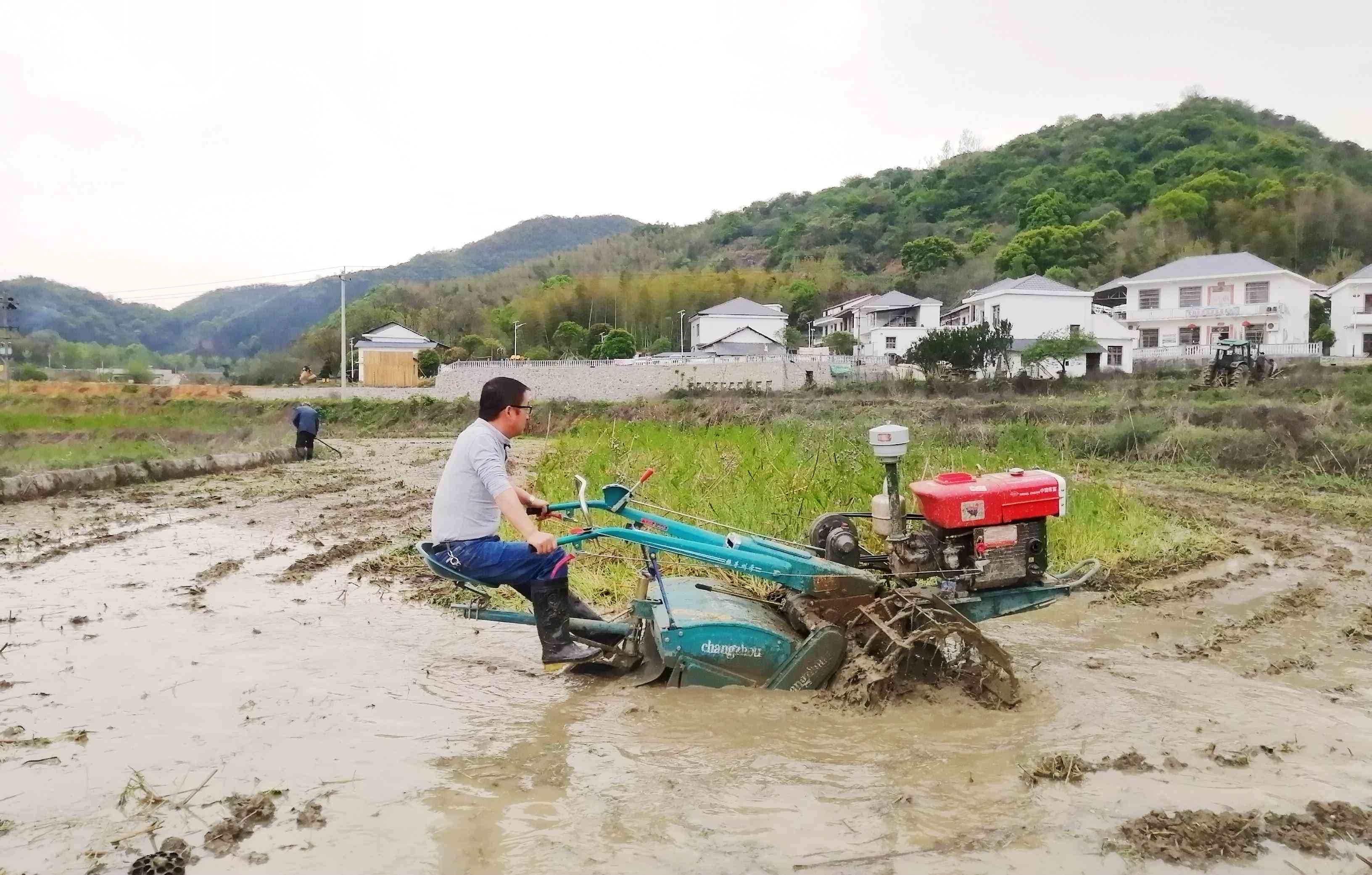 工伤鉴定可在异地进行吗？详解外地受伤后的本地工伤鉴定流程与注意事项
